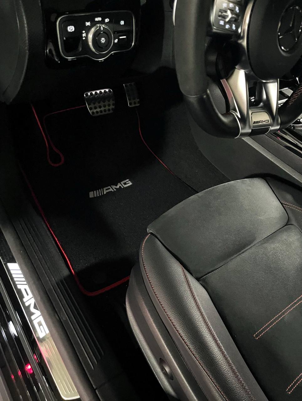 For all M. B. Carpet Car Floor Mats Custom fit for all Model Carpet Liner