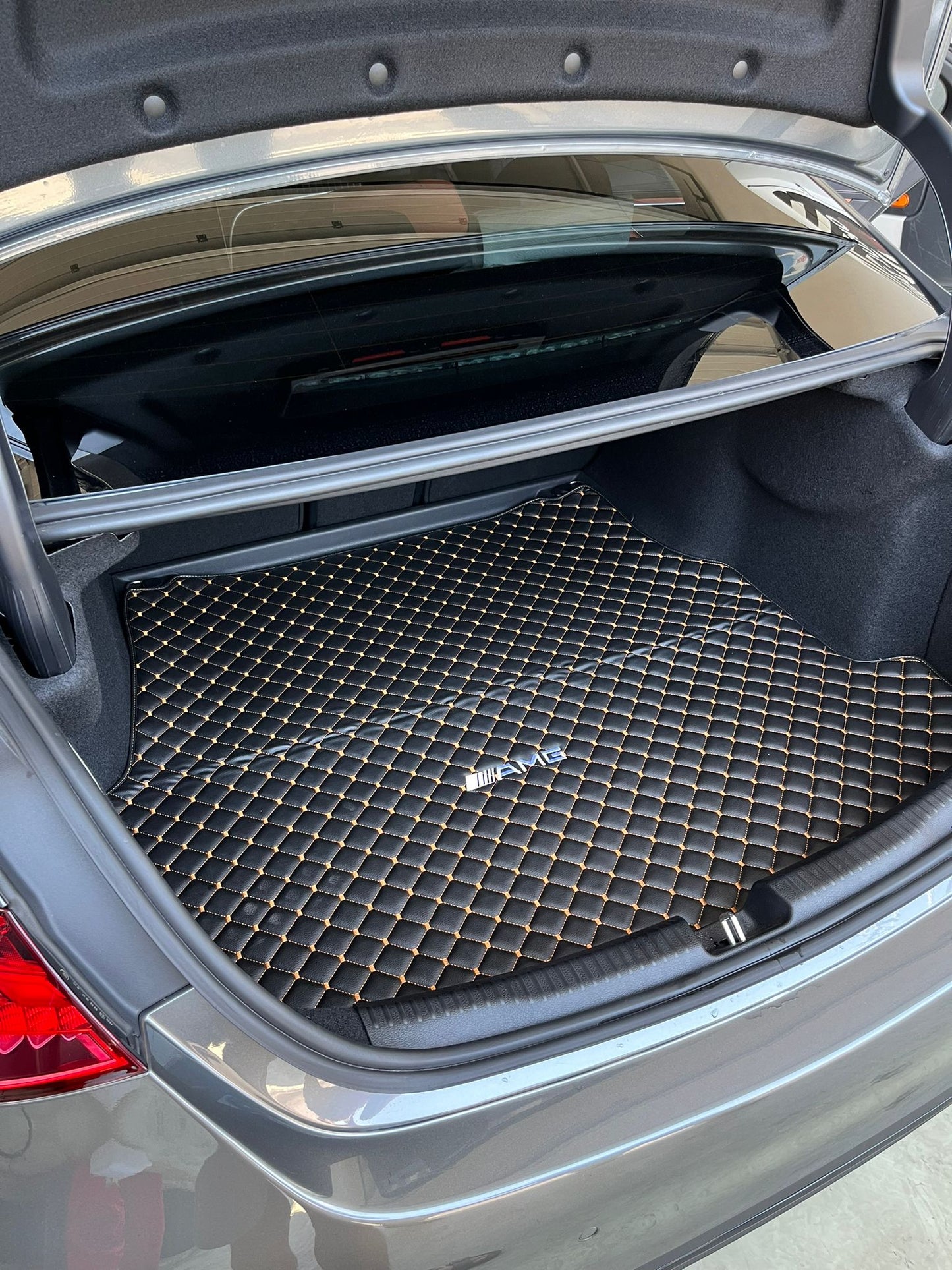 For Mercedes Benz All Mercedes Benz Model Cargo Liner, Leather Trunk Mat