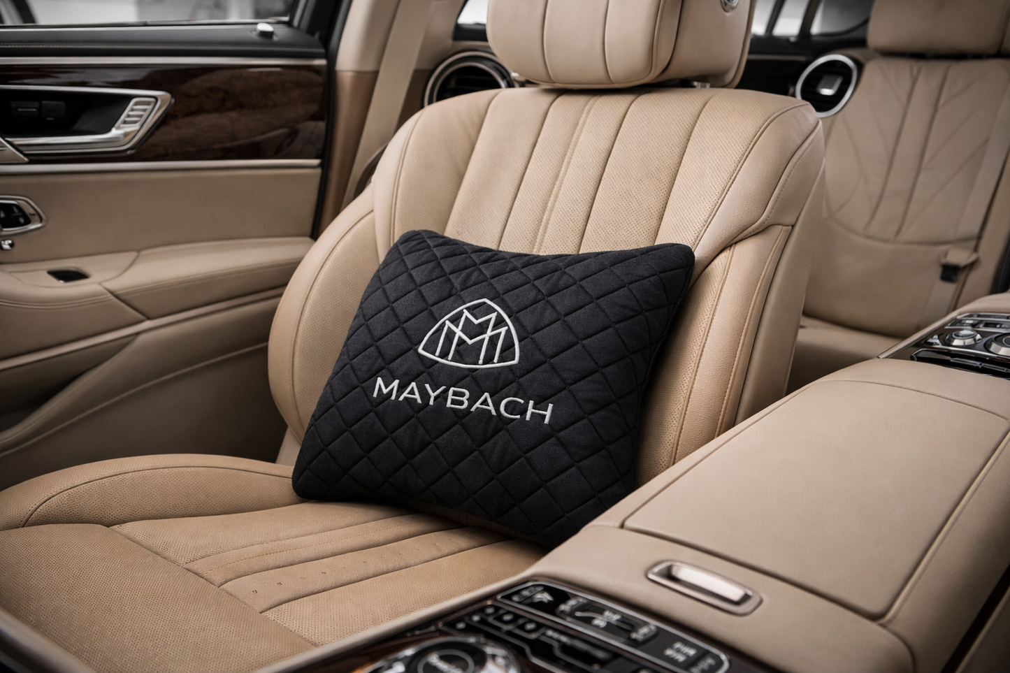 M BACH Velvet Pillow (2 PCS)