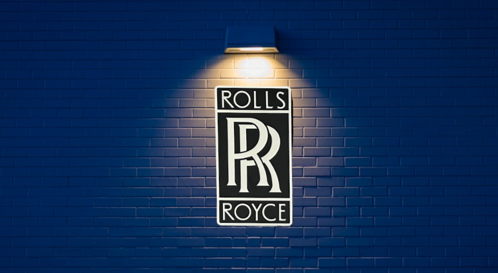 Rolls Royce Wall Sign for Garage – Premium Wall Decor for Car Enthusiasts