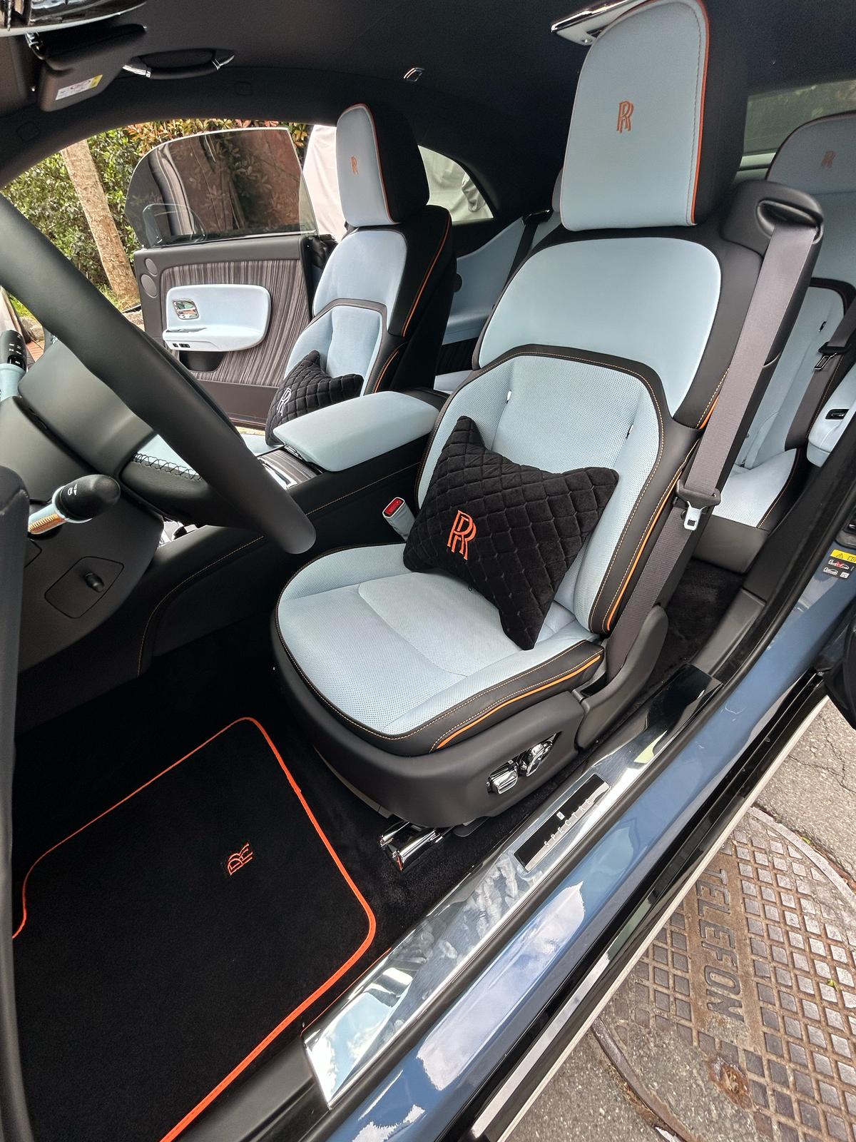 For all Rolls Royce Spectre Series Carpet Full Set Car Floor Mats, 2 Pillows and Cargo Liner Bespoke